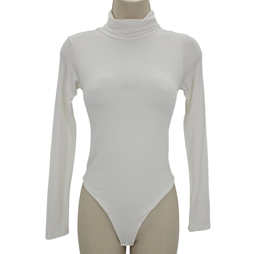 Naked Wardrobe Womans size S Long sleeve Turtleneck Bodycon Bodysuit White NWOT